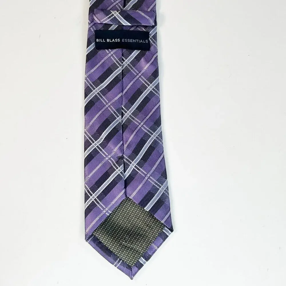 Bill Blass Essentials Tartan Plaid Print Mens Neck Tie Purple Grey